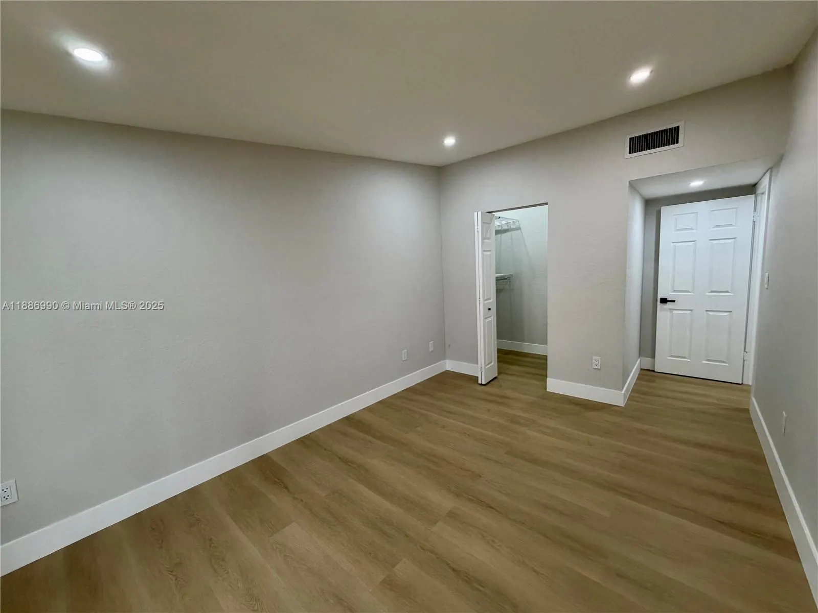 7887 SW 105th Pl, #-
