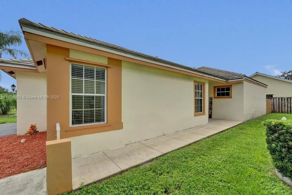 2655 Arborwood Rd