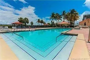 2555 Collins Ave, #2112