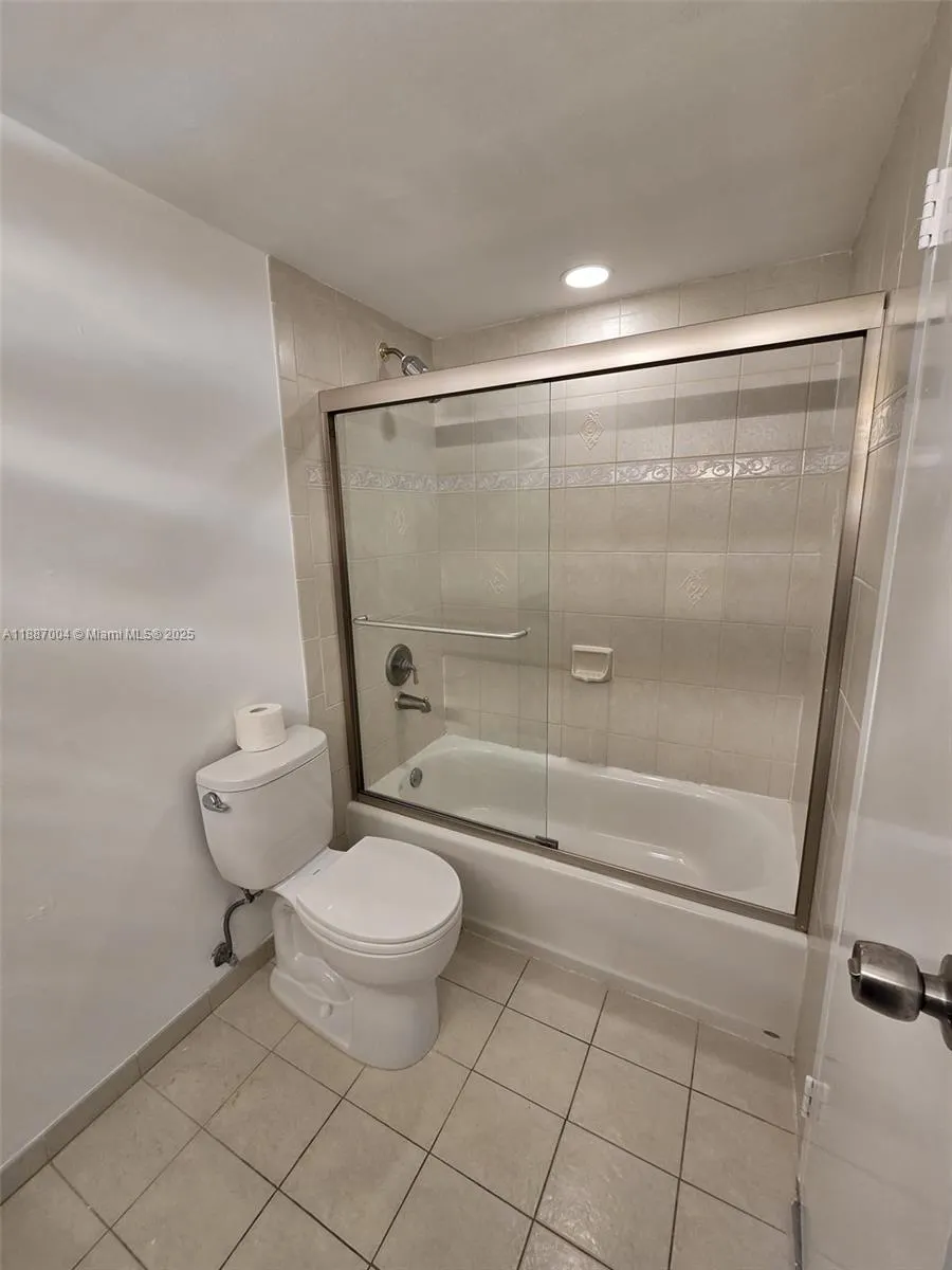 200 SE 15th Rd, #6B