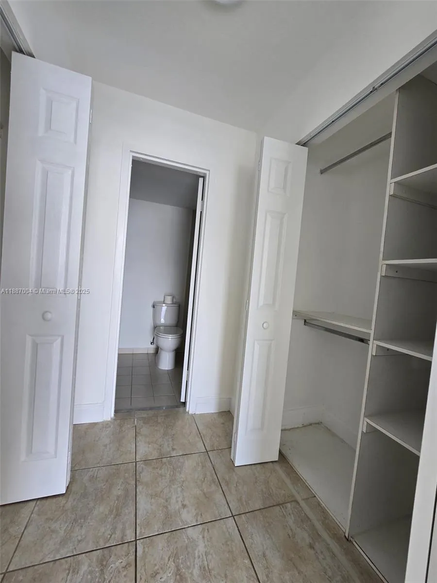 200 SE 15th Rd, #6B