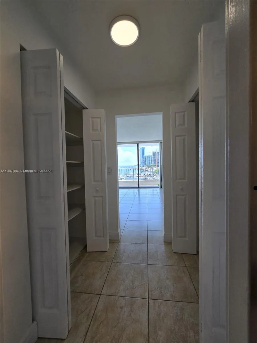200 SE 15th Rd, #6B