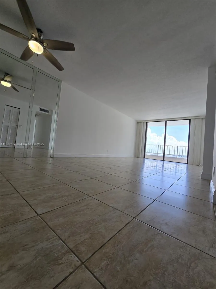 200 SE 15th Rd, #6B