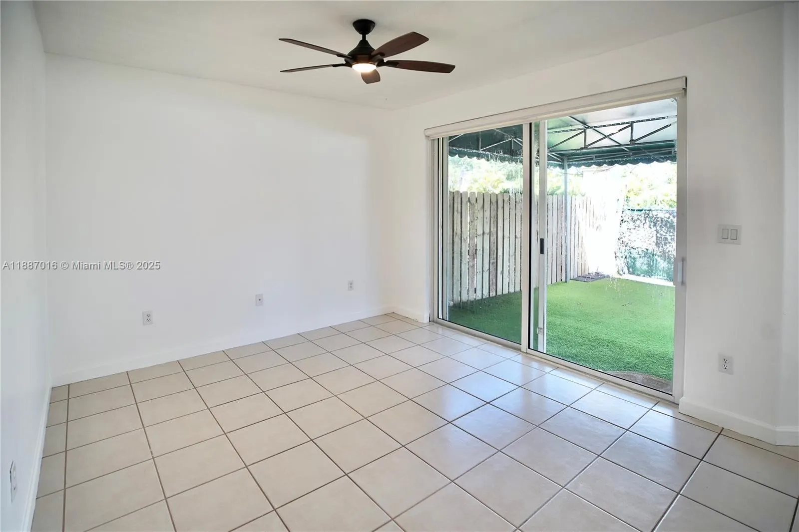 10181 NW 32nd Ter