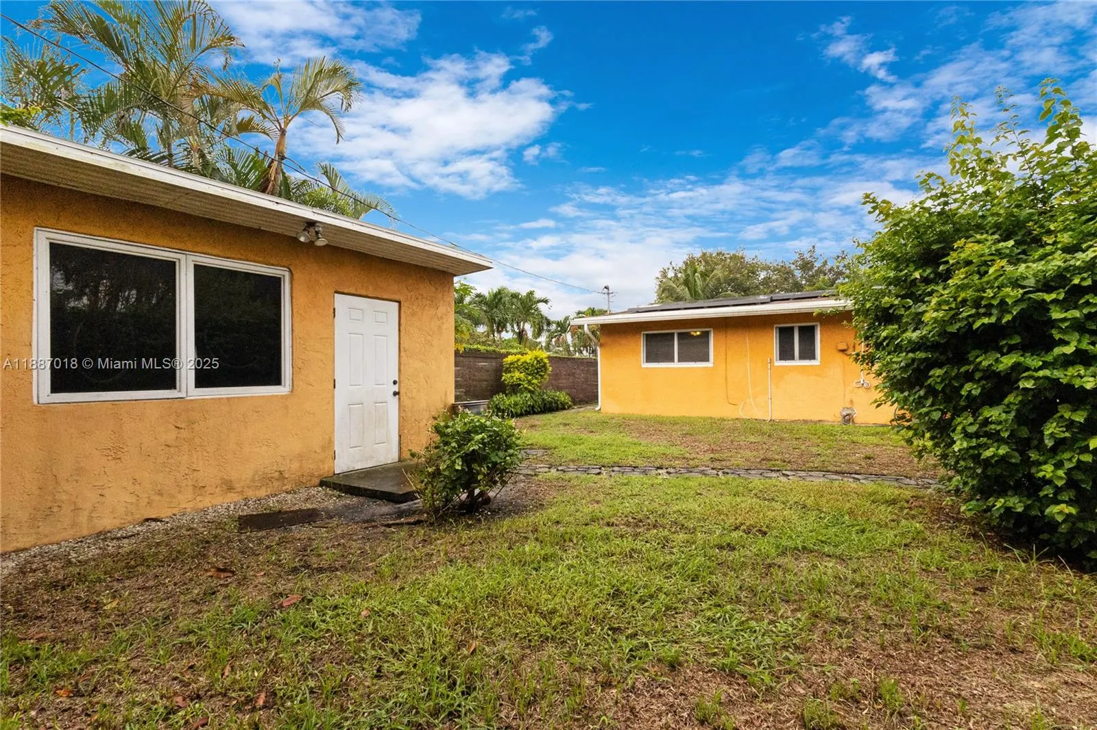404 NE 24th Ave
