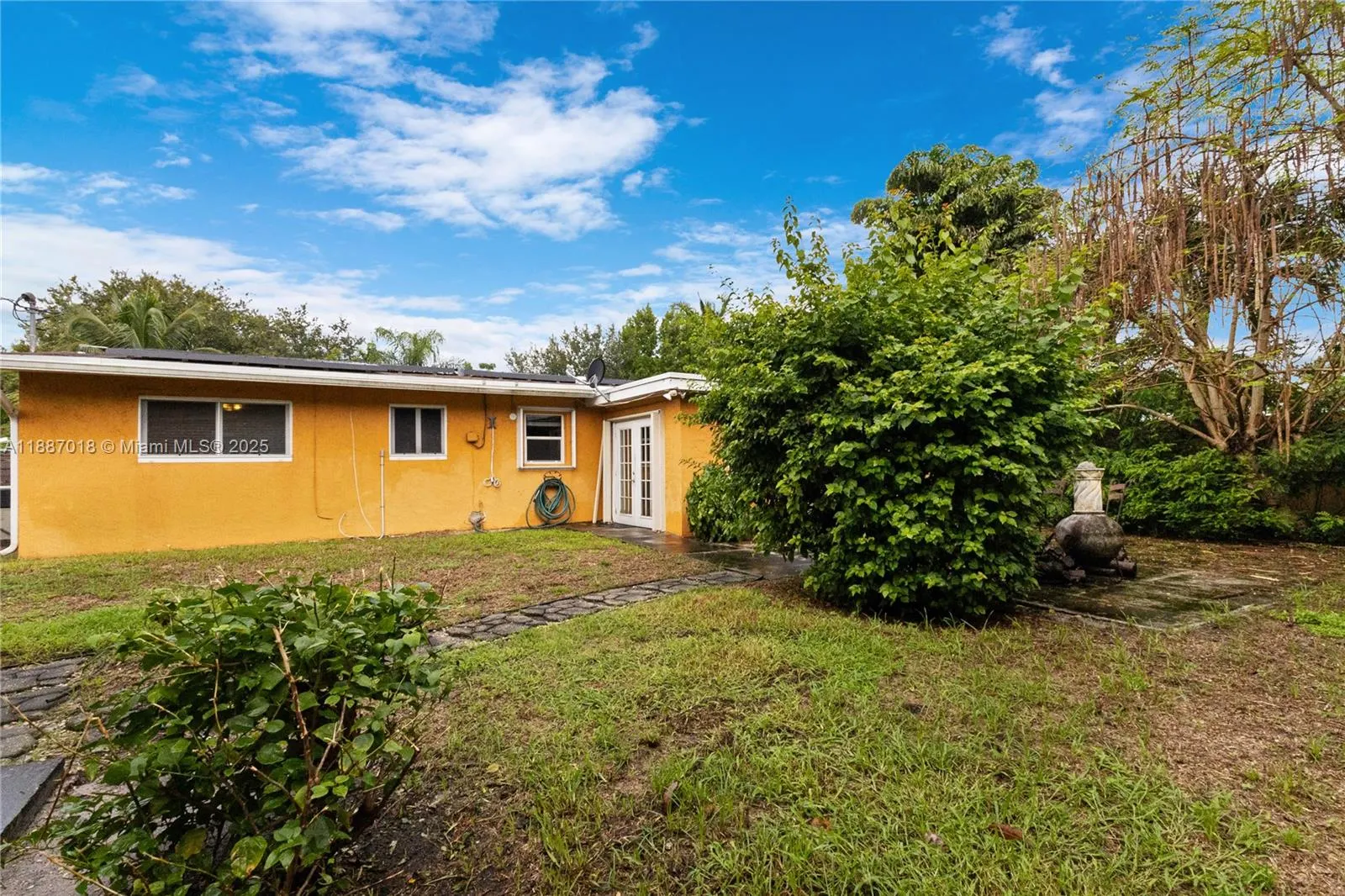 404 NE 24th Ave