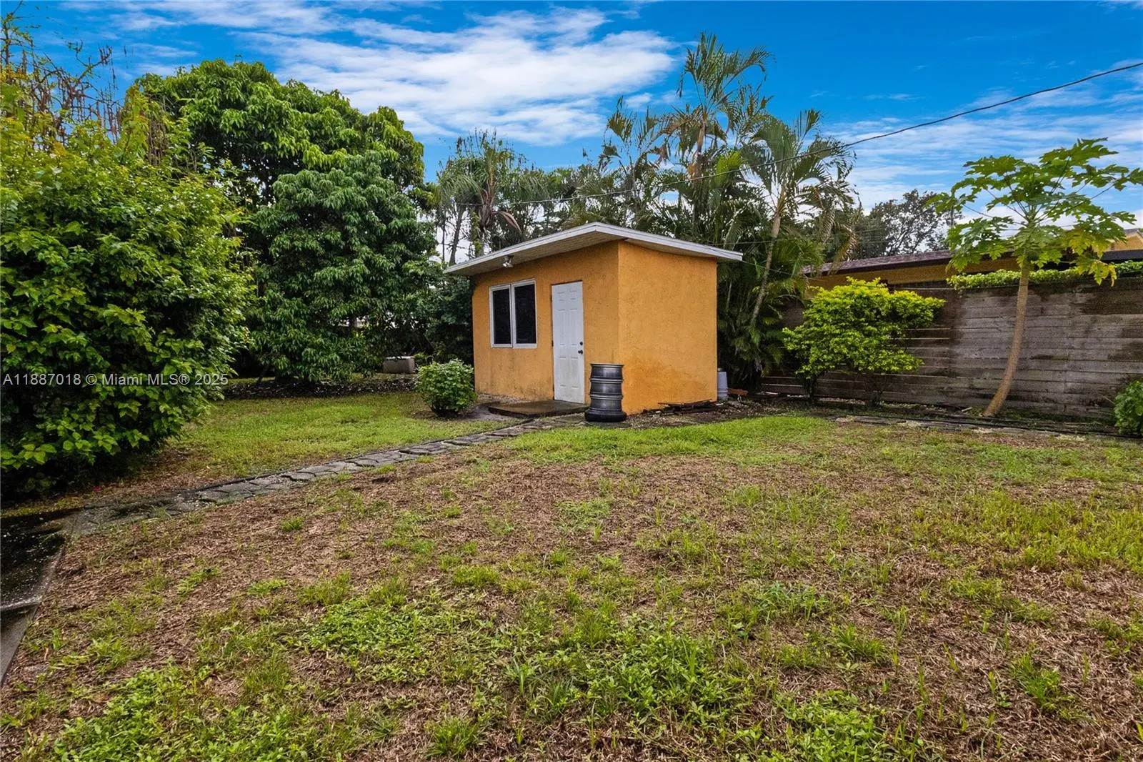 404 NE 24th Ave
