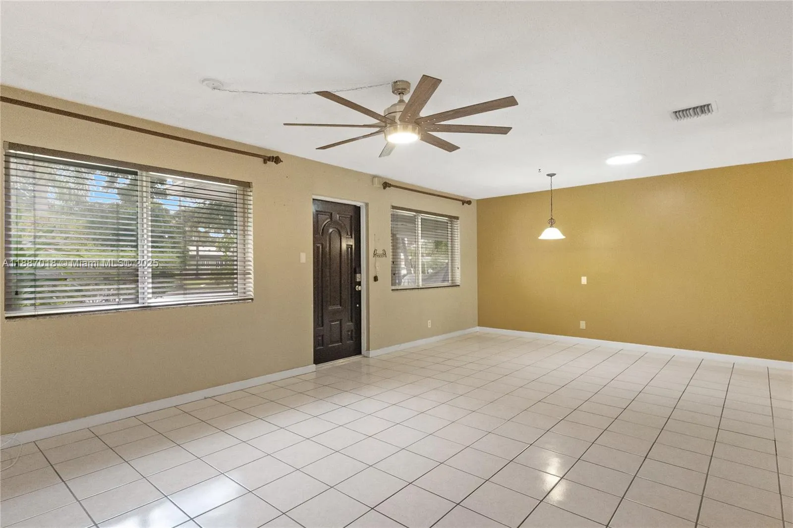 404 NE 24th Ave