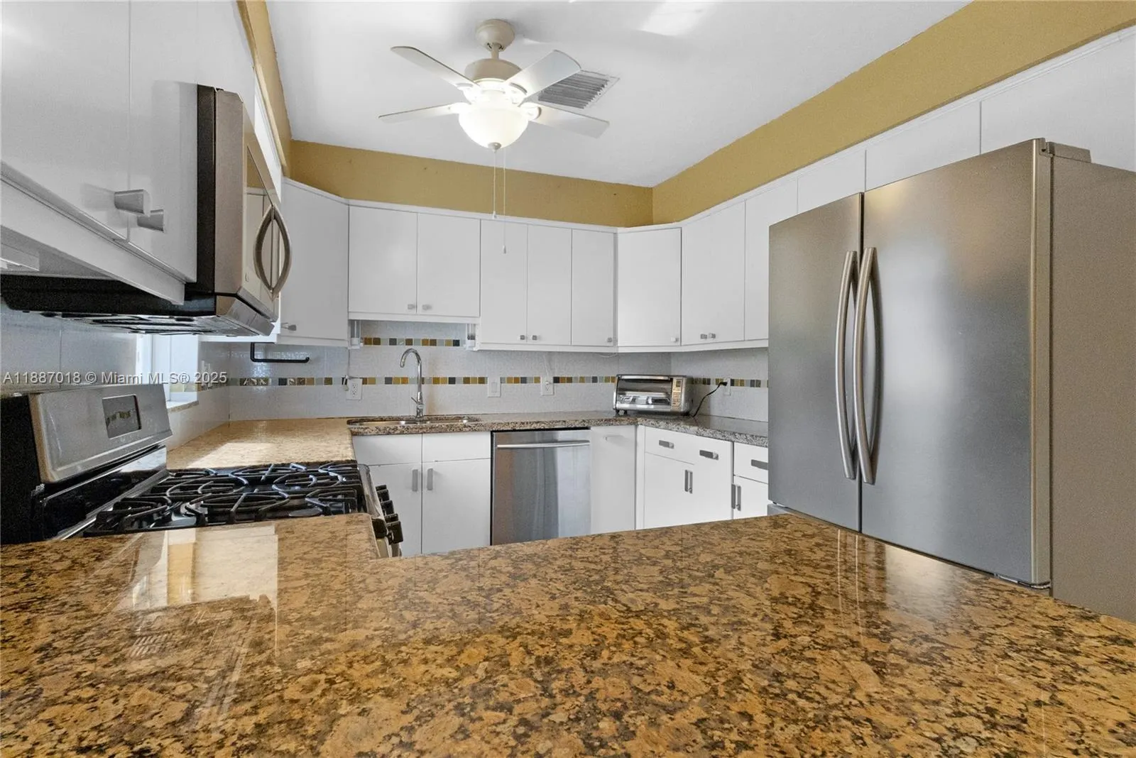 404 NE 24th Ave
