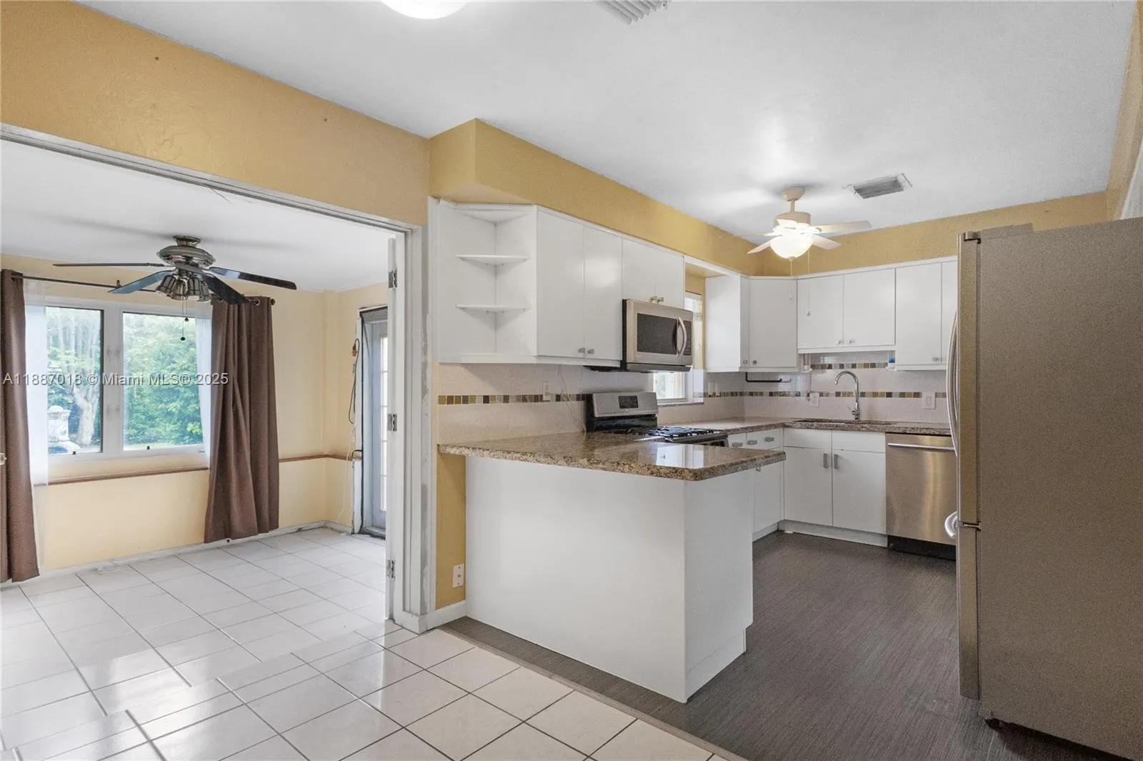404 NE 24th Ave