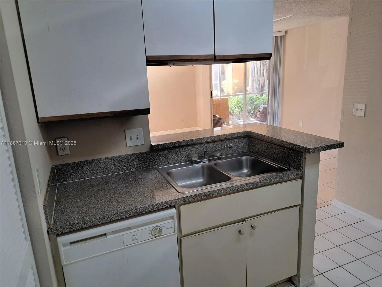 4045 W Mcnab Rd, #G101