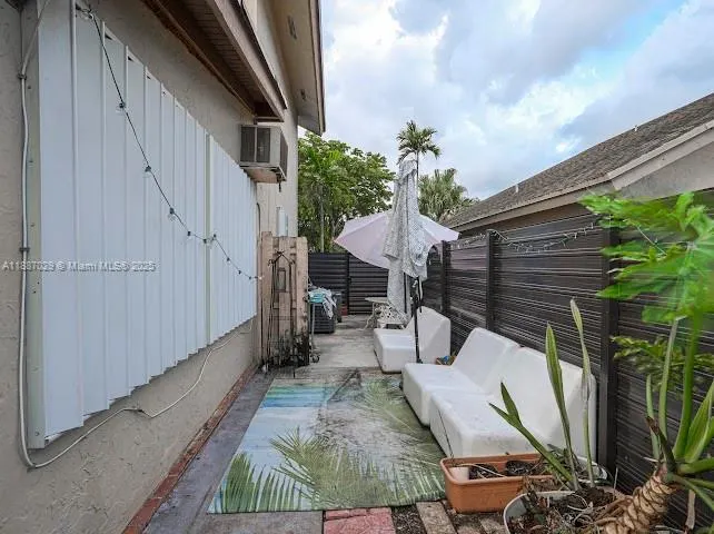 14220 SW 109th St