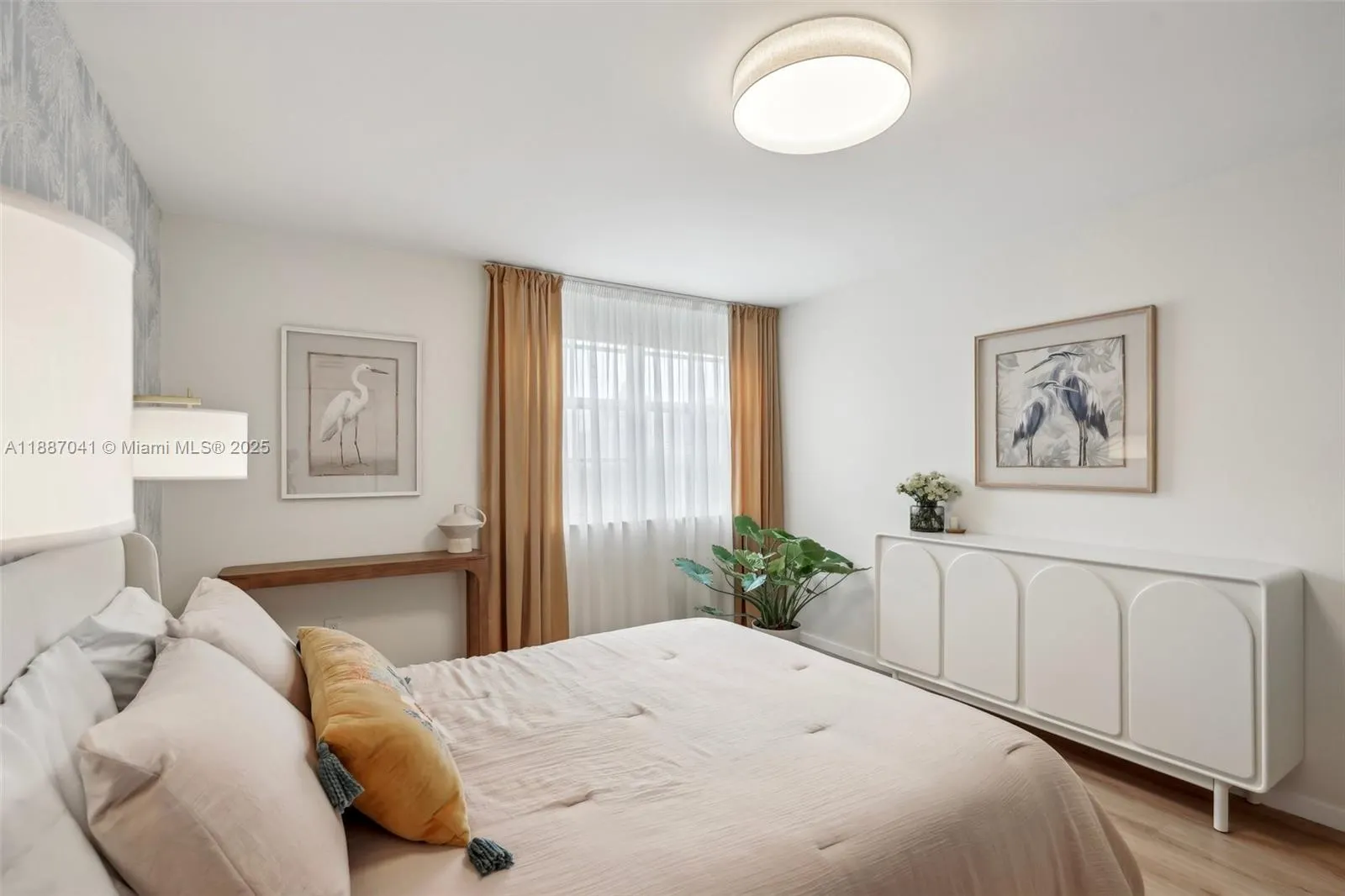 19701 E Country Club Dr, #5603
