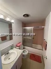770 NE 69th St, #1E