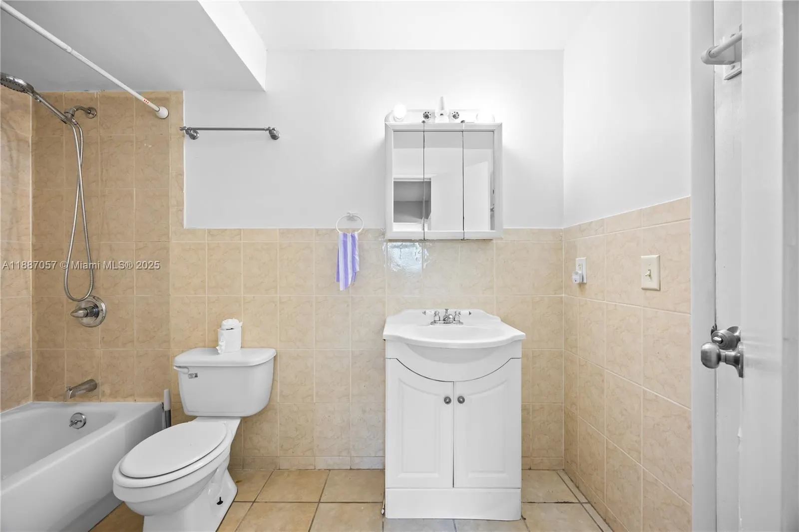 4200 NW 3rd Ct, #116