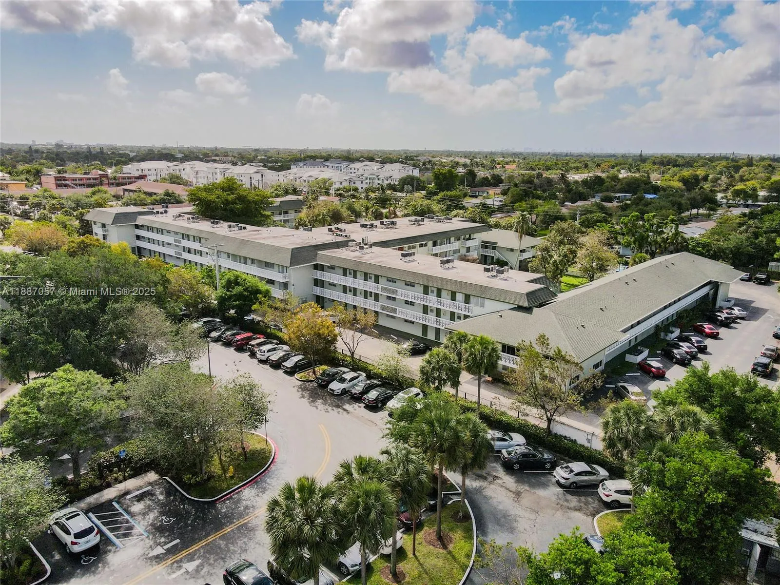 4200 NW 3rd Ct, #116