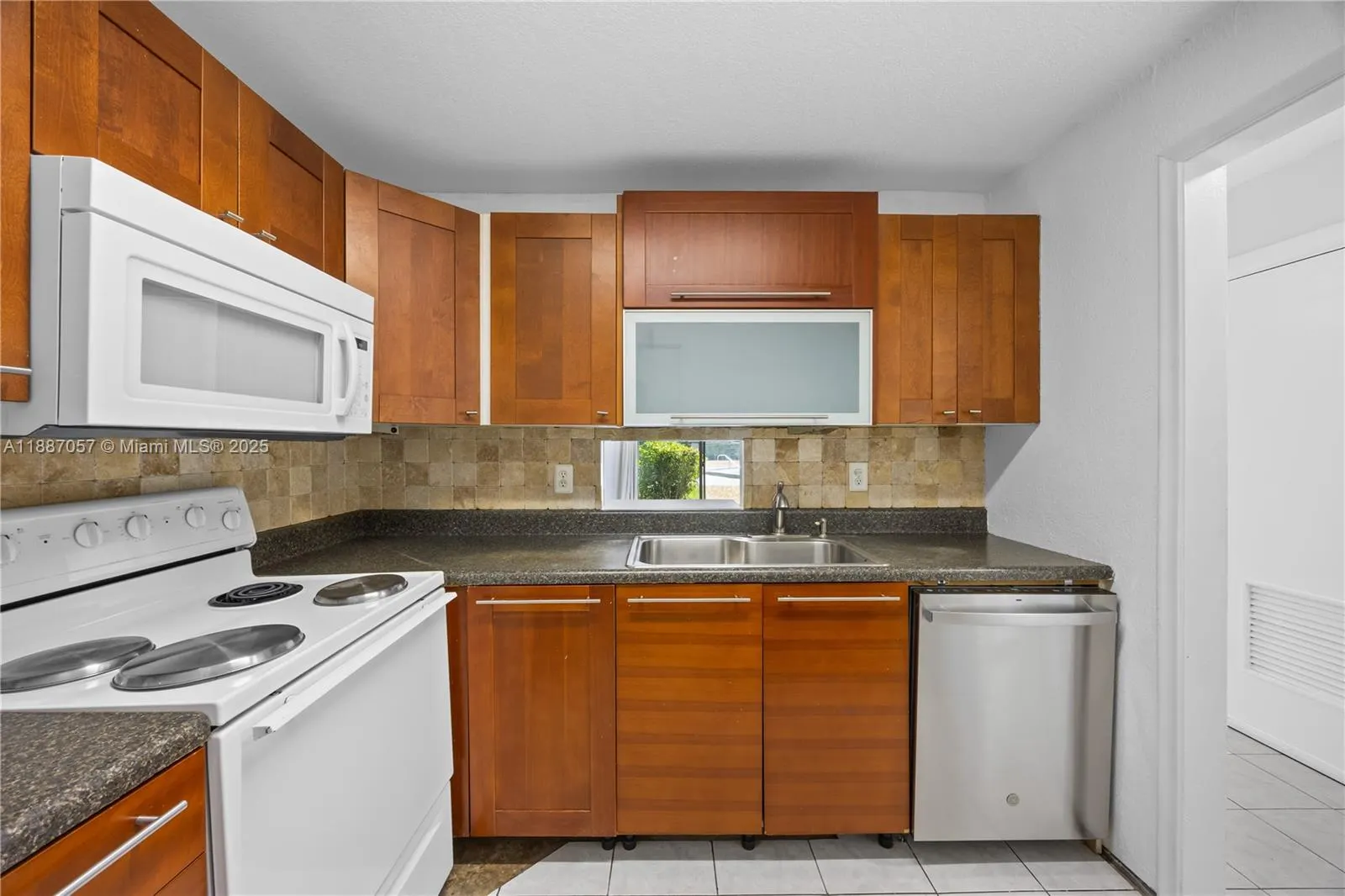 4200 NW 3rd Ct, #116