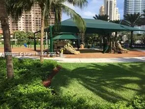 17150 N Bay Rd, #2905