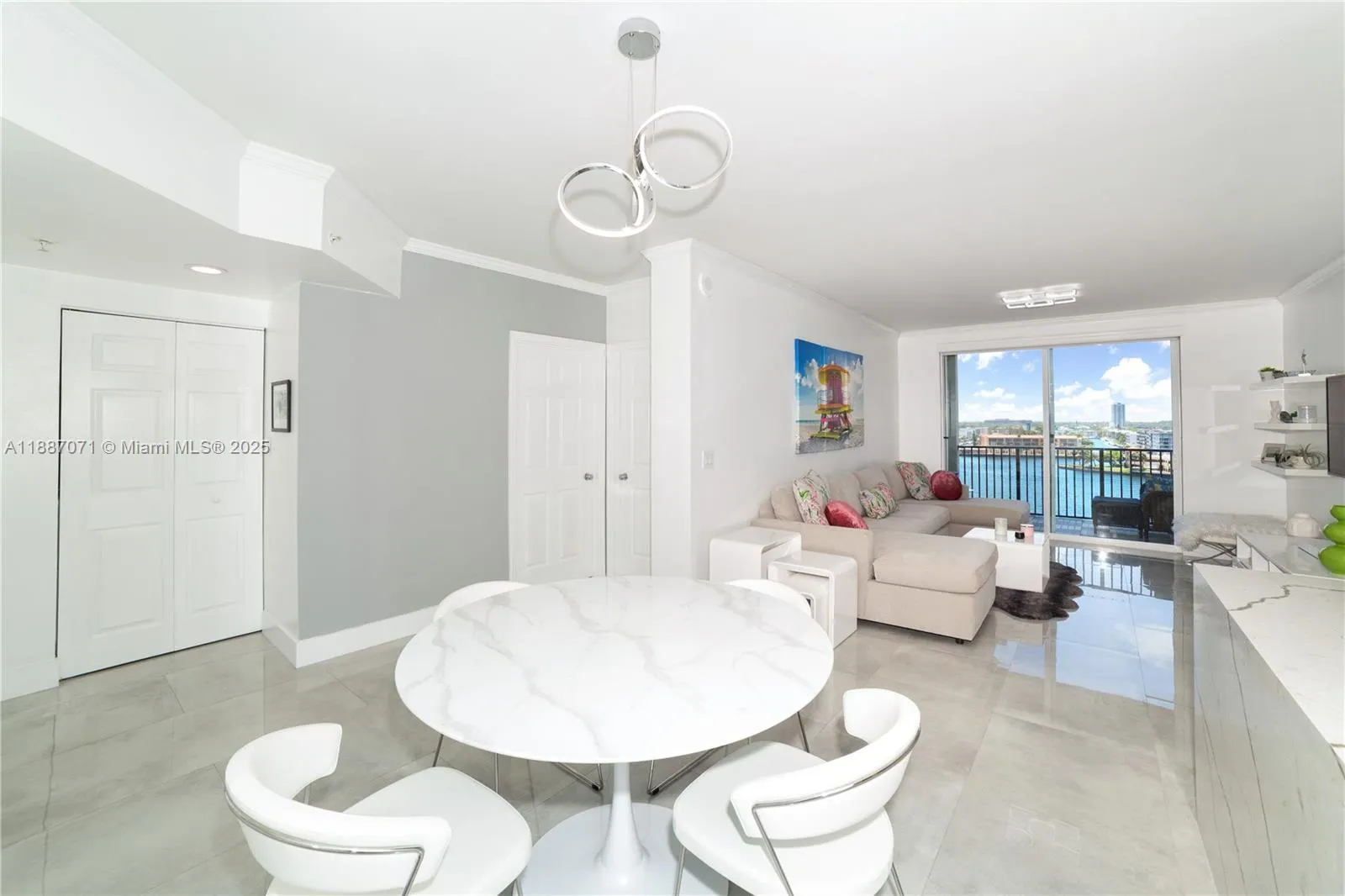 17150 N Bay Rd, #2905