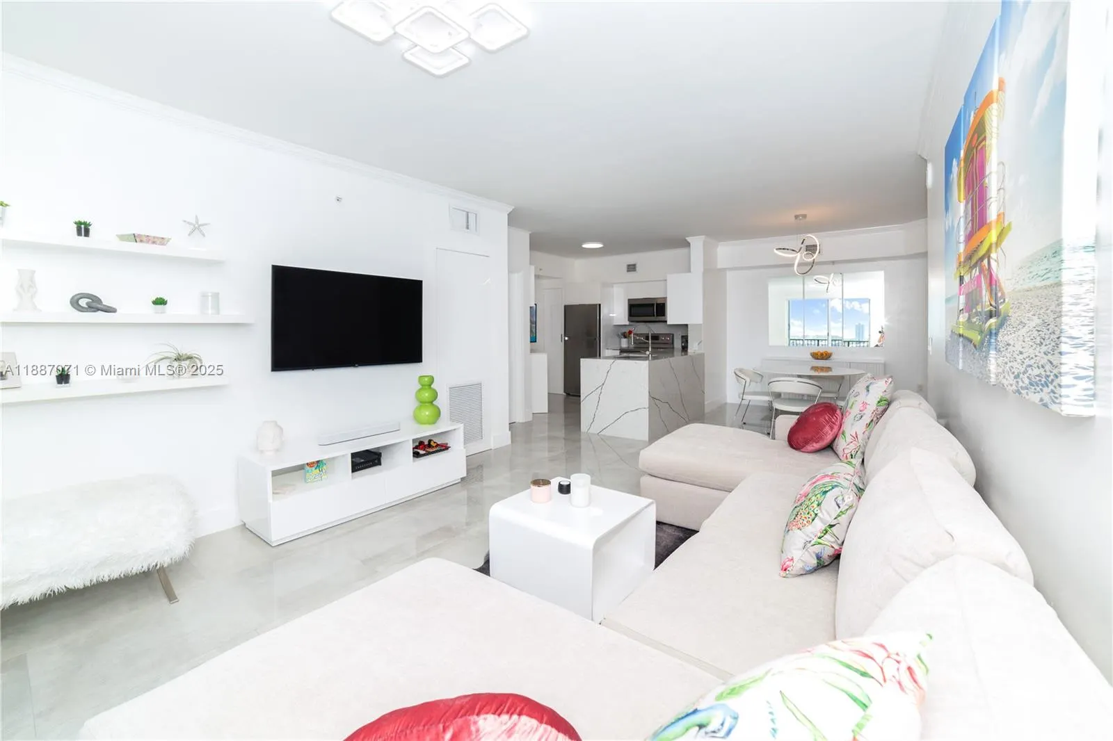 17150 N Bay Rd, #2905