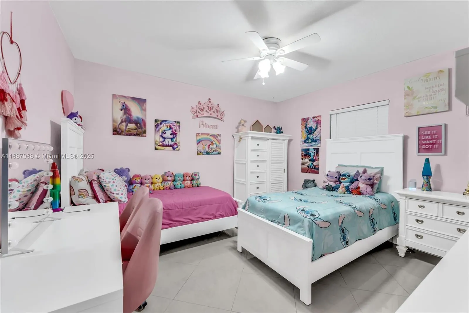 1116 Superior St