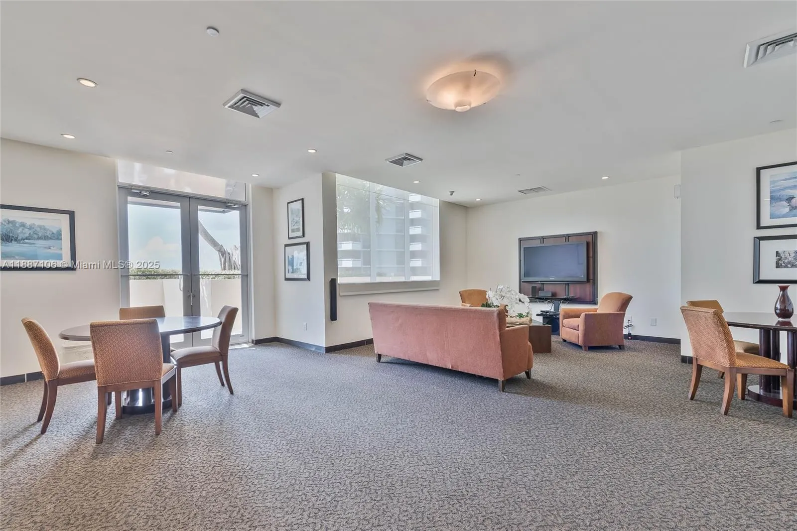 2475 Brickell Ave, #2702