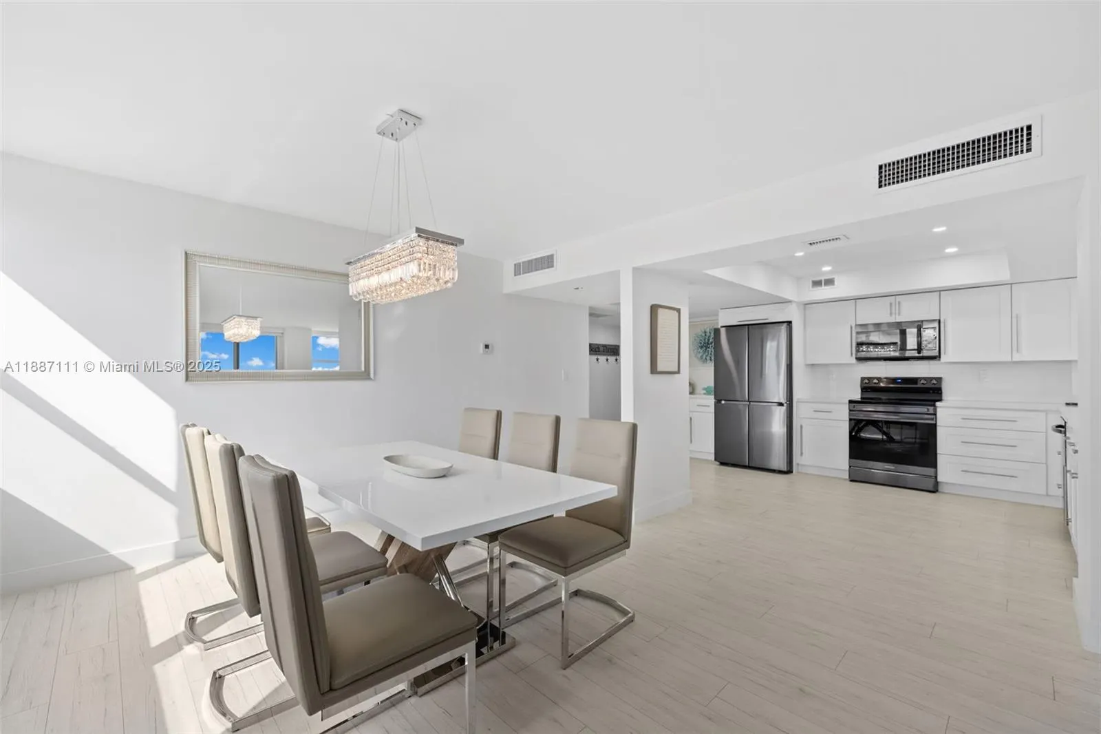 3180 S Ocean Dr, #516