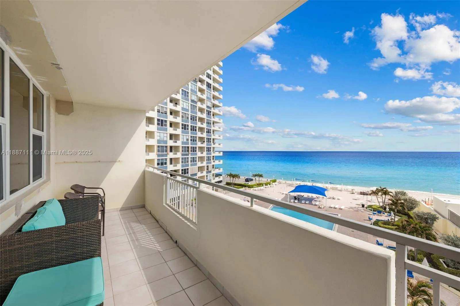3180 S Ocean Dr, #516