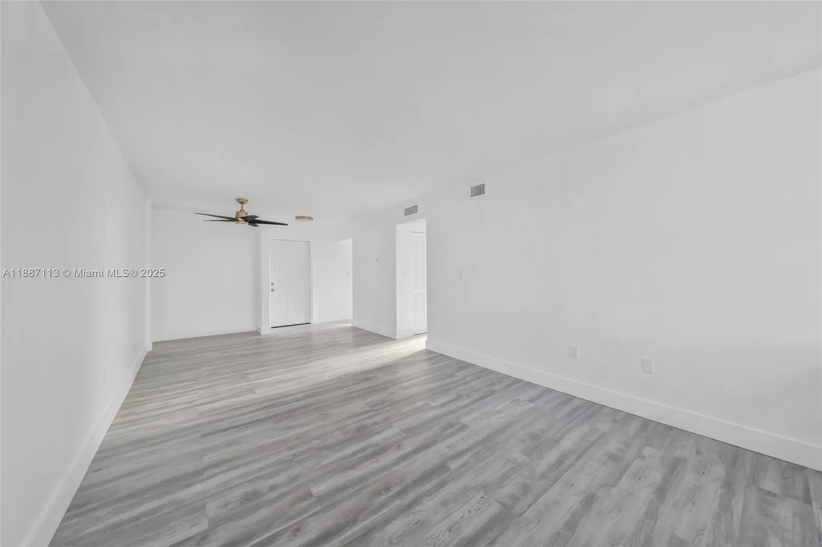 910 Jefferson Ave, #4A