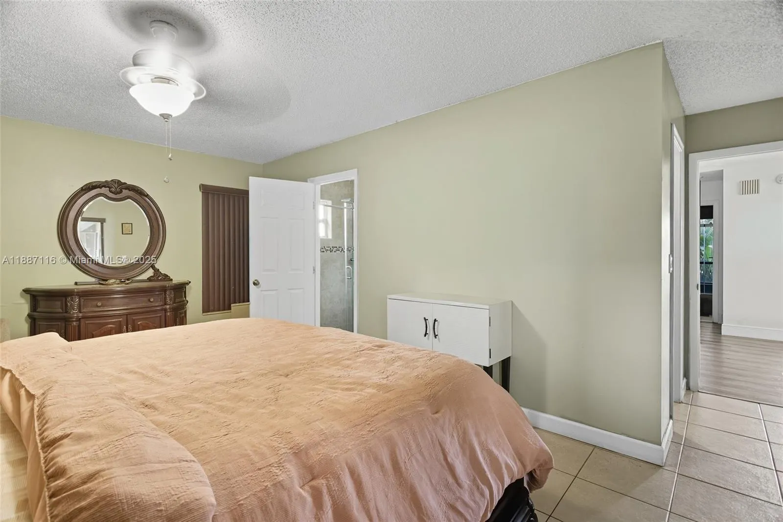 8240 NW 51st Ct