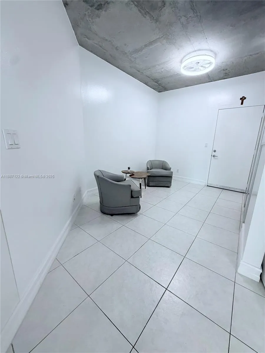 690 SW 1st Ct, #1134