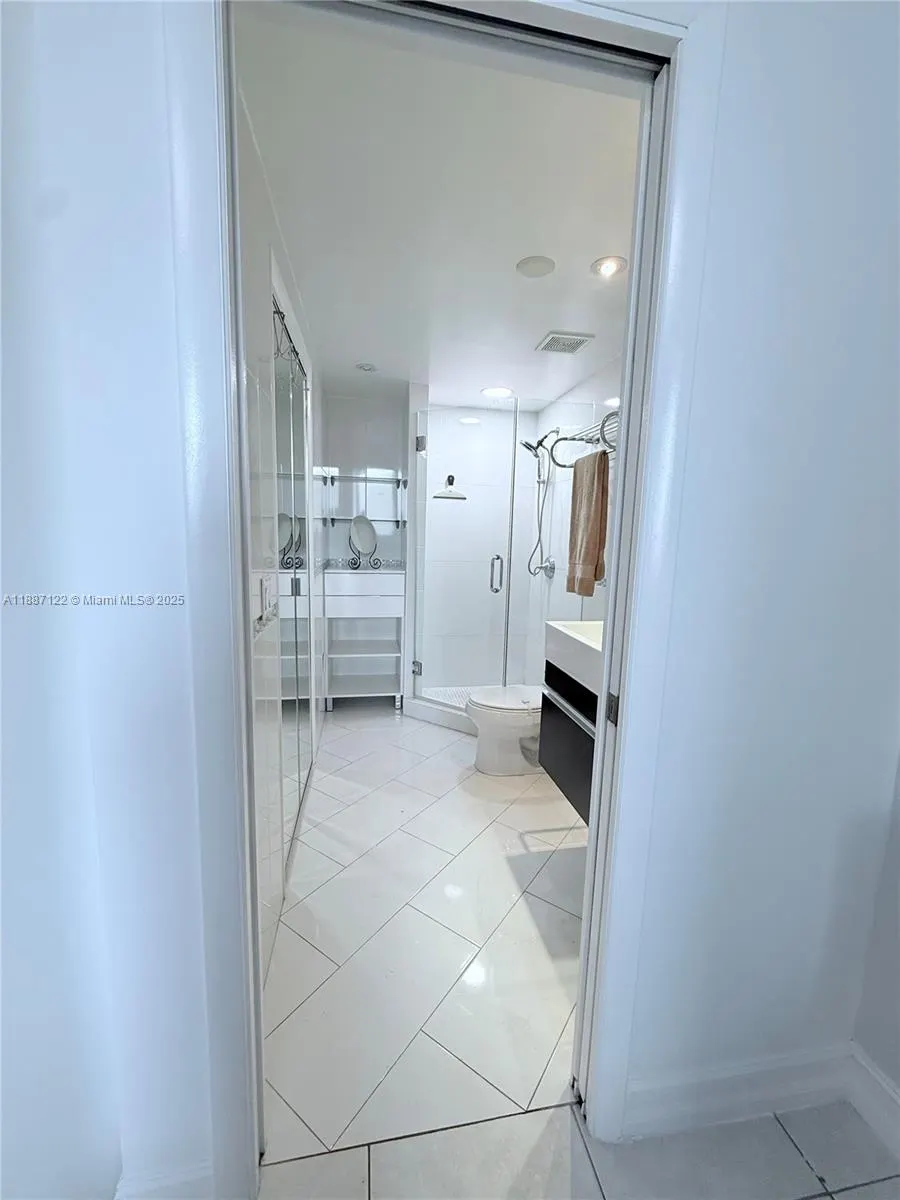 690 SW 1st Ct, #1134