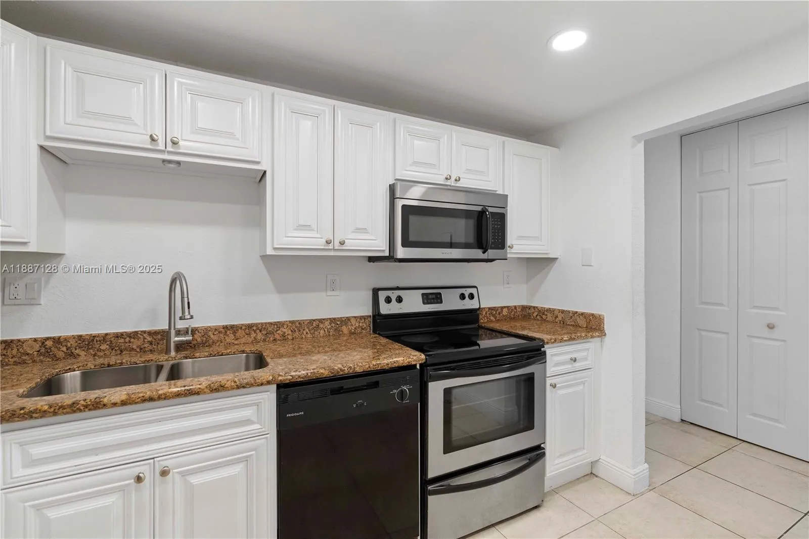 1800 Sans Souci Blvd, #132