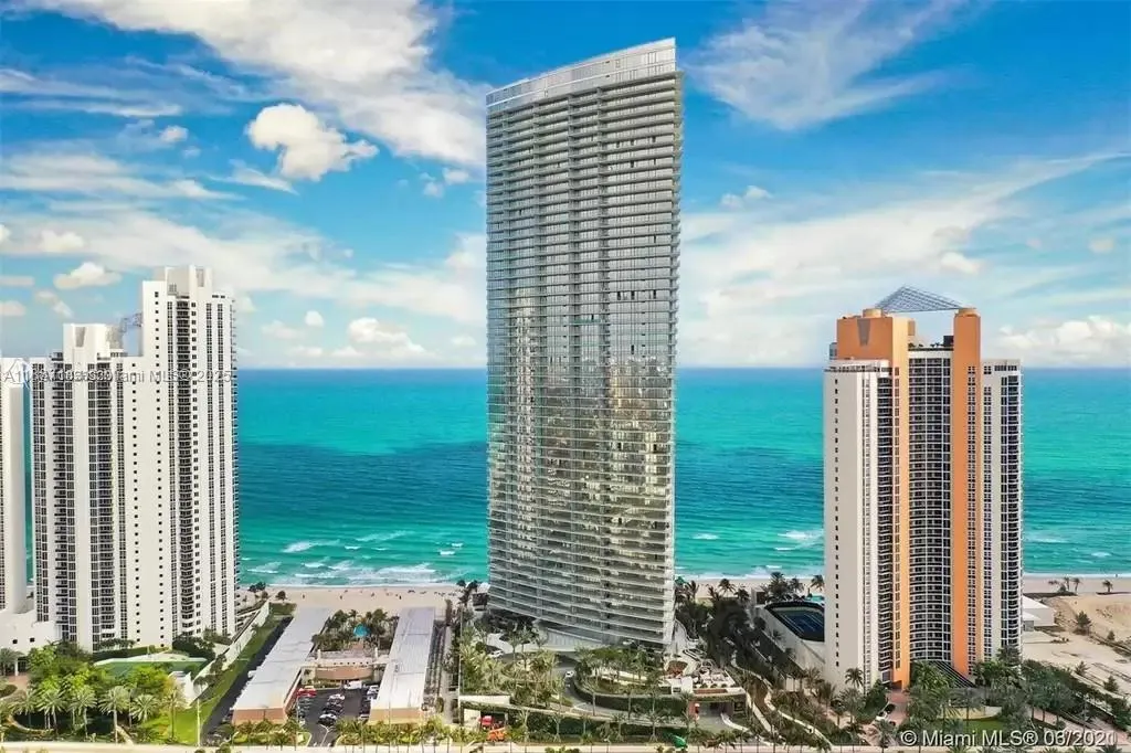 18975 Collins Ave, #5105