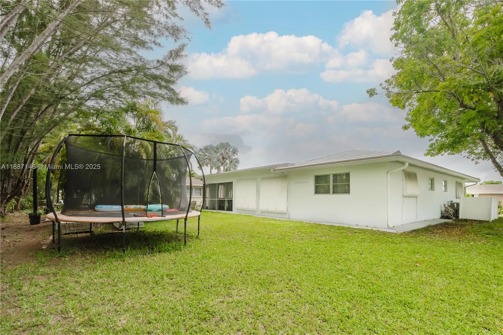 10300 NW 80th Ct