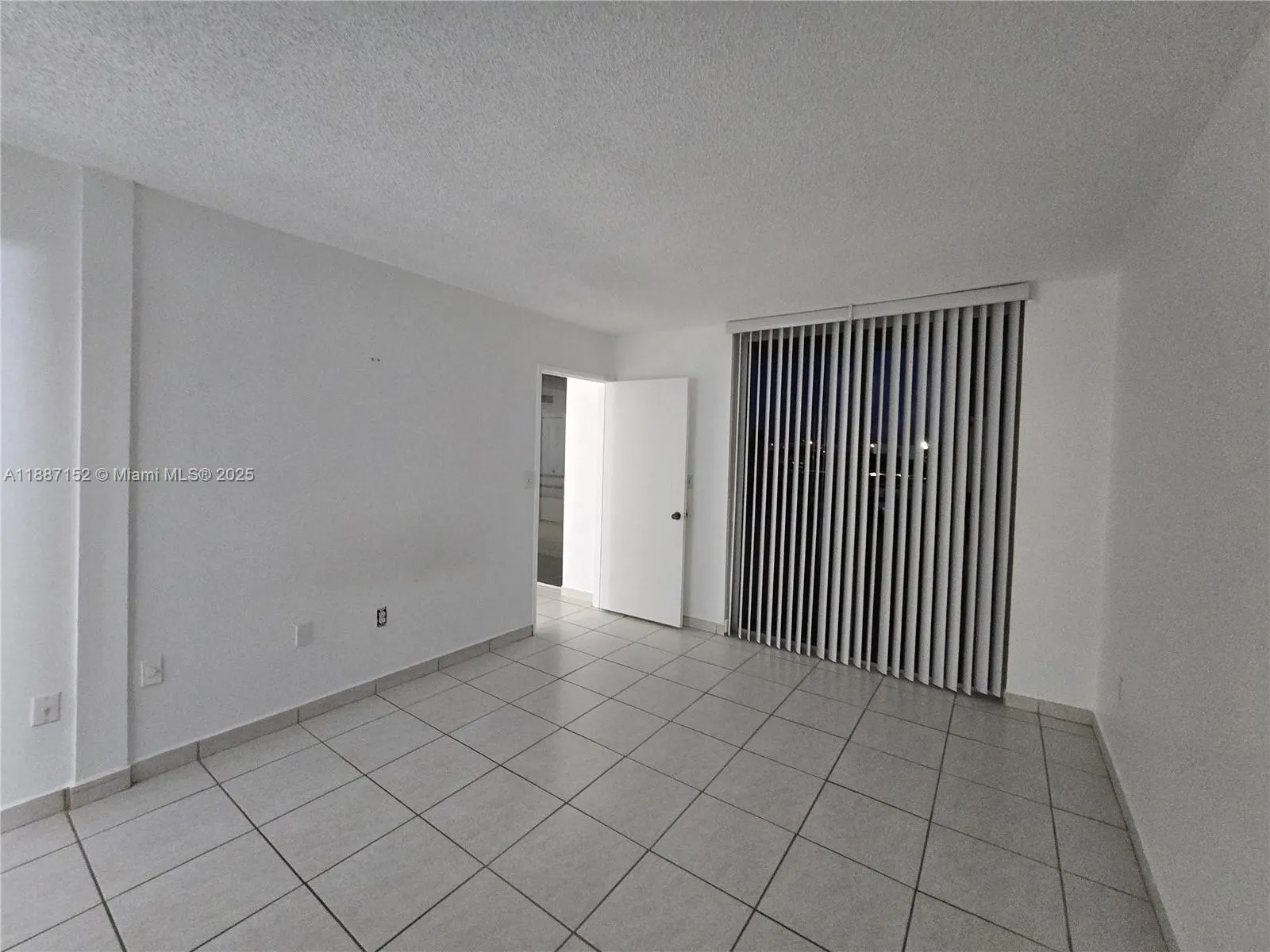 8320 NW 8th St, #2-407