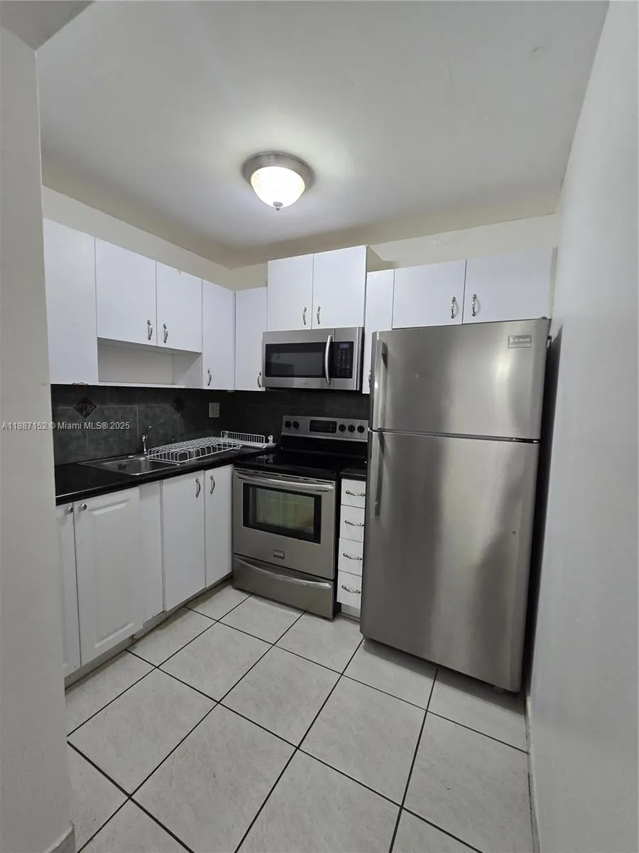 8320 NW 8th St, #2-407