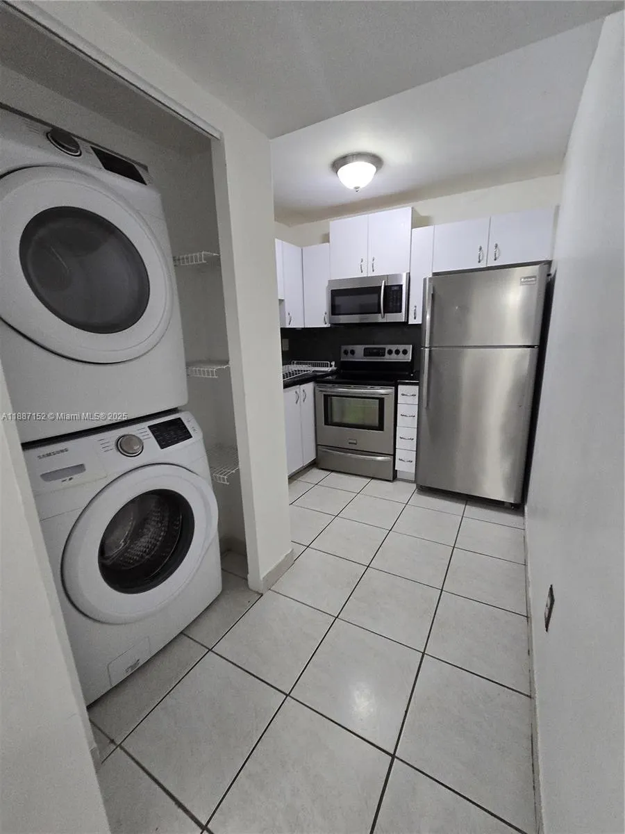 8320 NW 8th St, #2-407