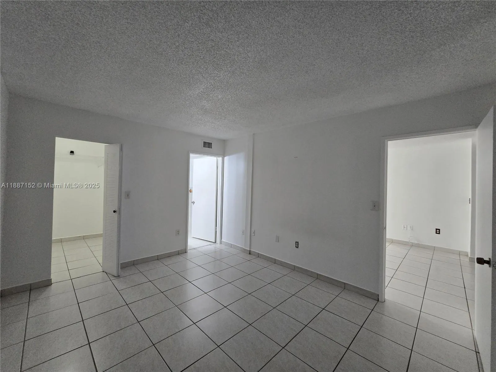 8320 NW 8th St, #2-407