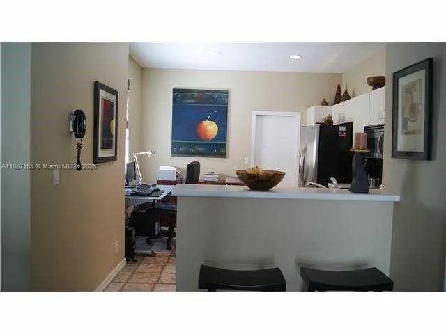 2040 Pompeii Ct, #2040