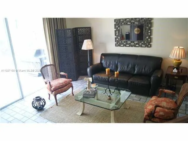 2040 Pompeii Ct, #2040