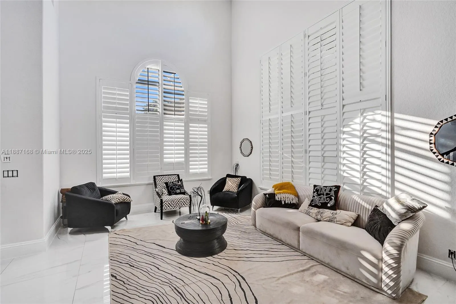 8824 Cobblestone Point Cir