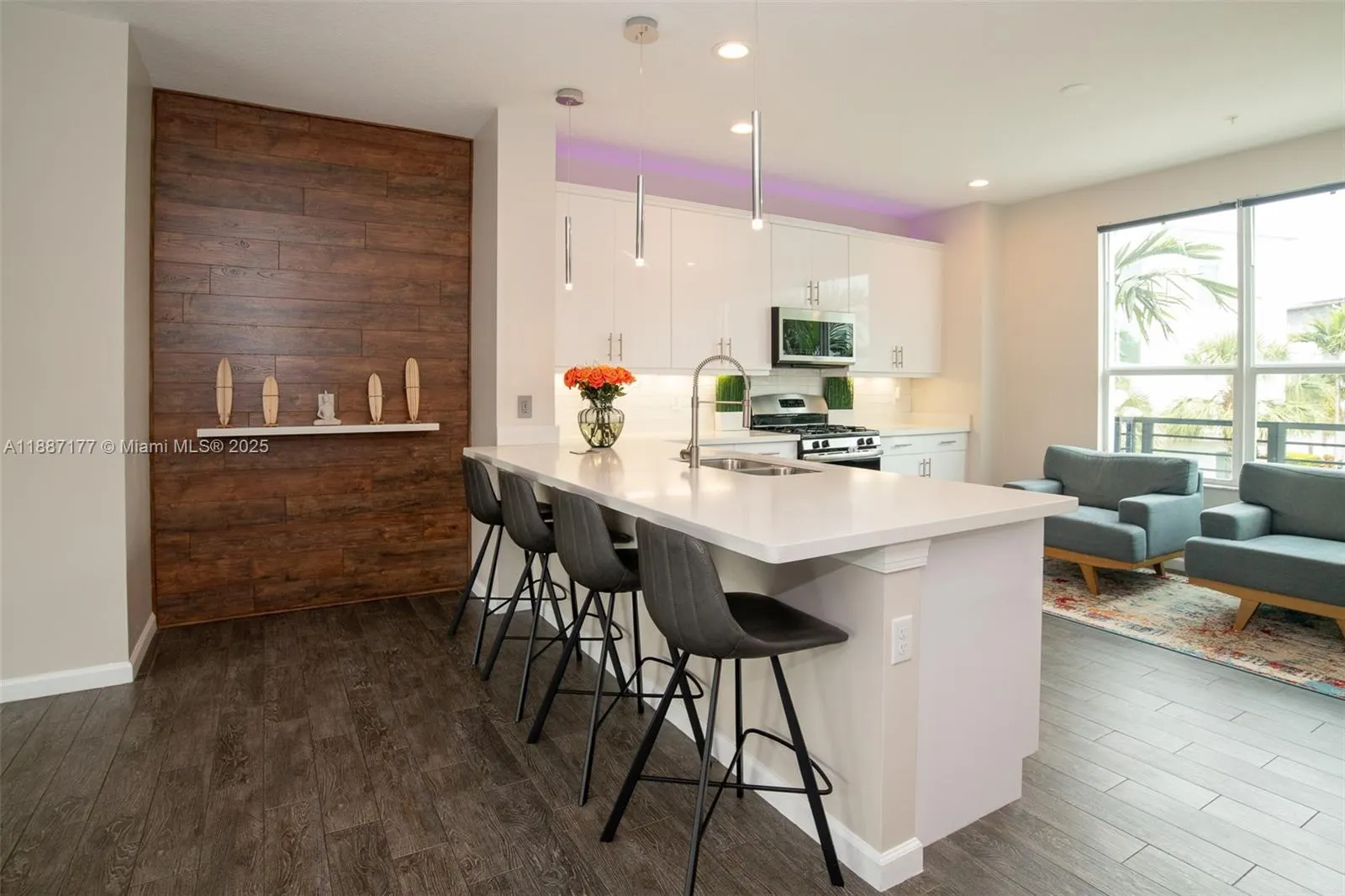 2900 NE 12th Ter, #14