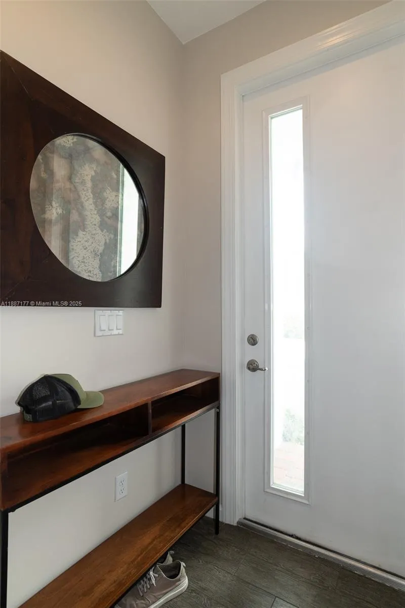 2900 NE 12th Ter, #14
