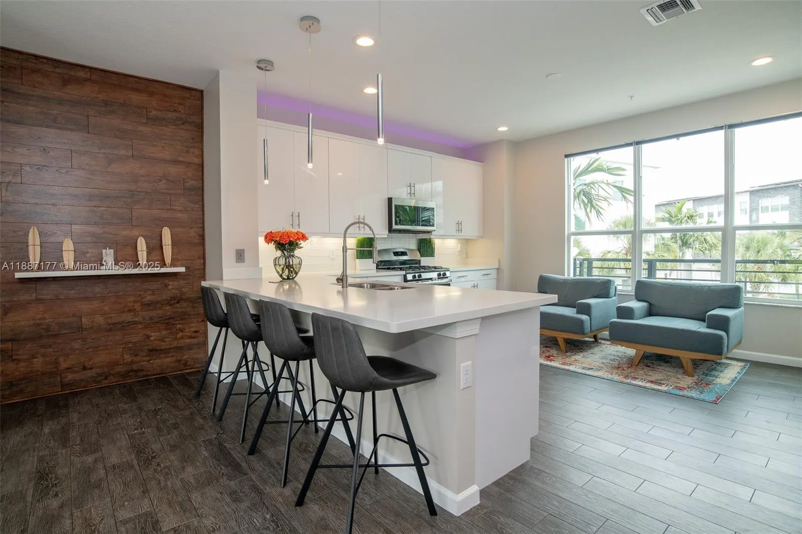 2900 NE 12th Ter, #14