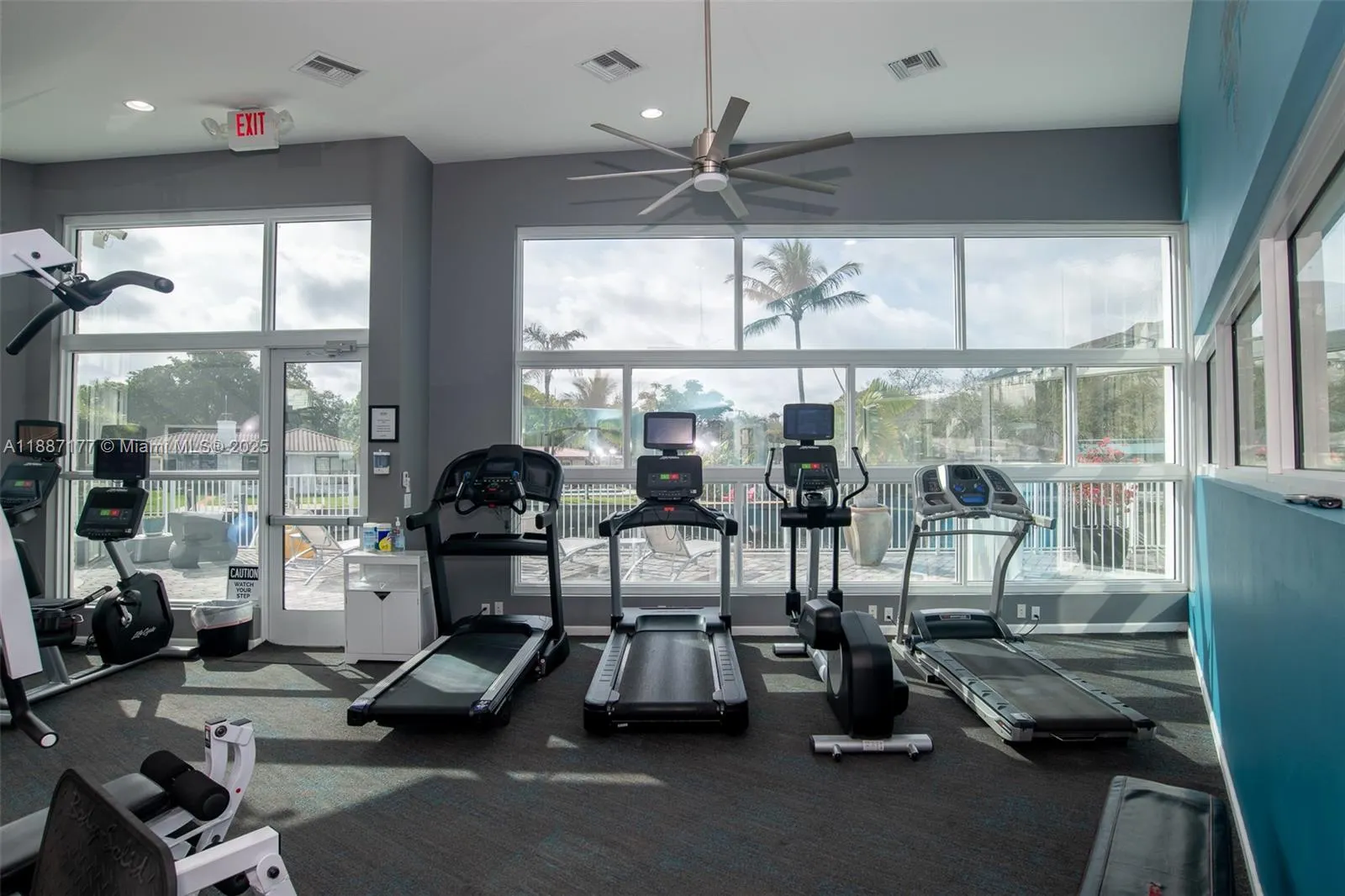 2900 NE 12th Ter, #14