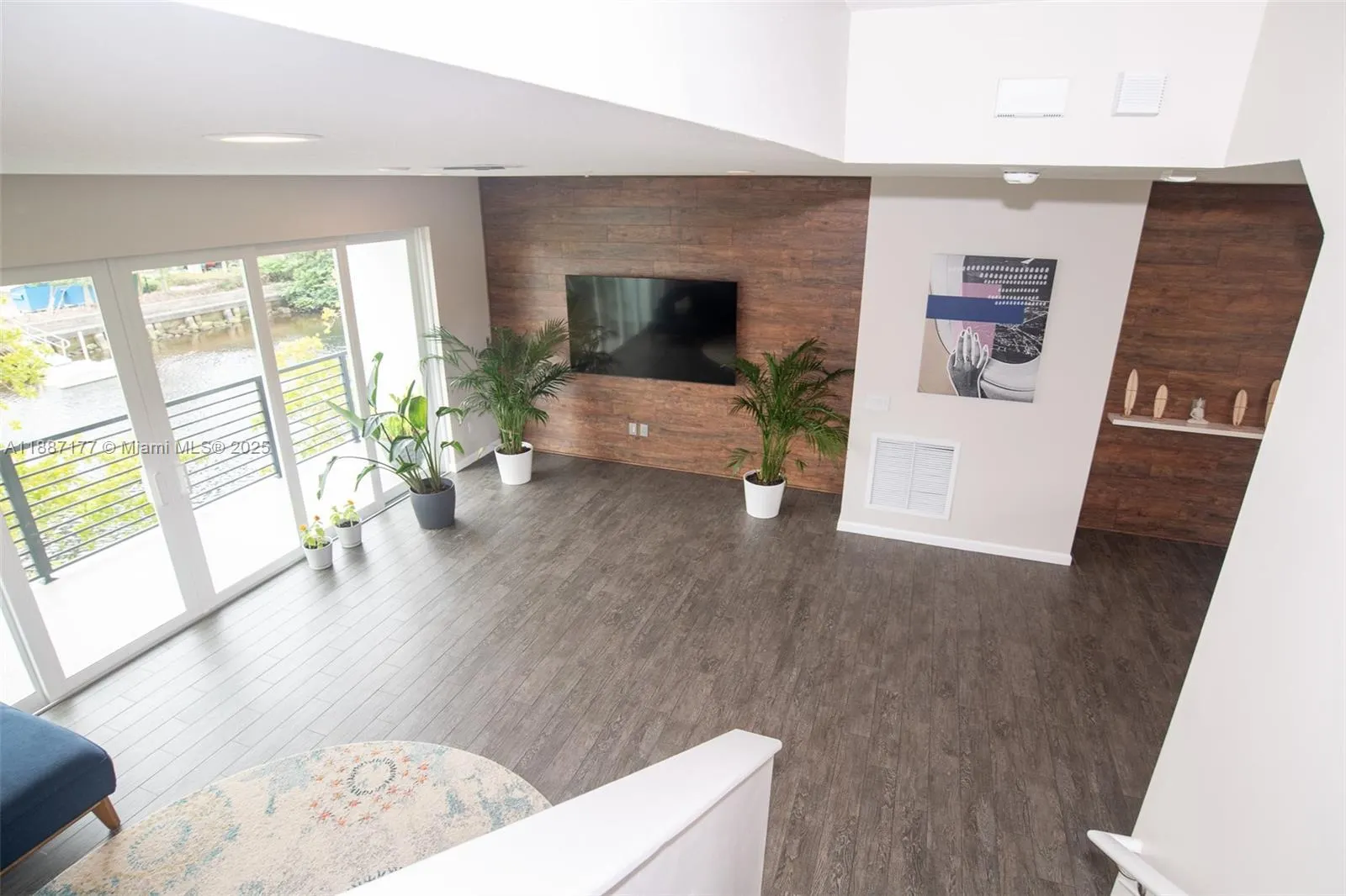 2900 NE 12th Ter, #14