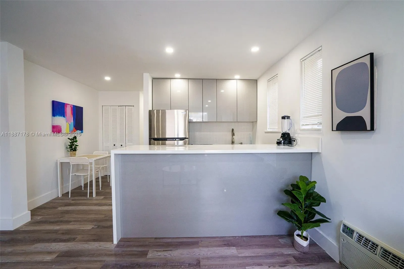 444 Ponce De Leon Blvd