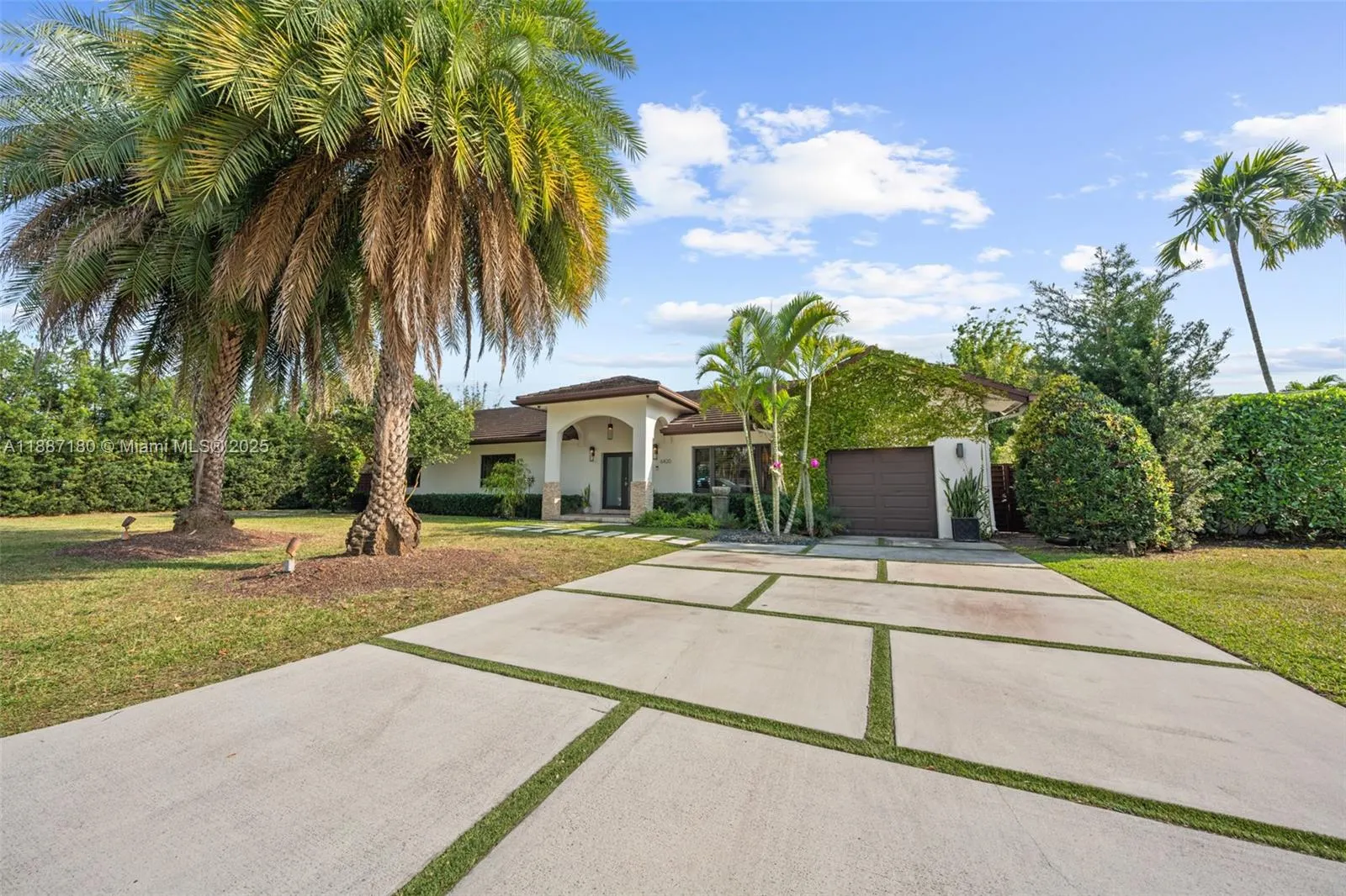6420 SW 63rd Ter