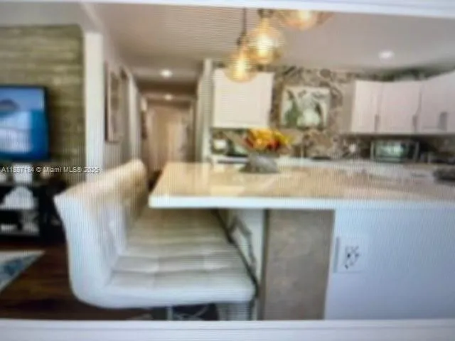 4477 Sandpine Cir